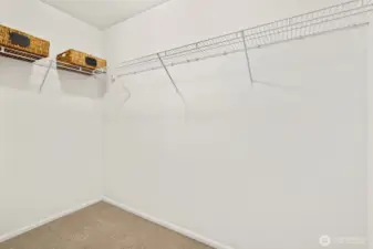 Master bedroom Closet