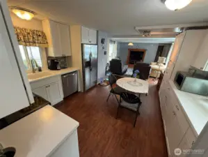Kitchen/Open Concept