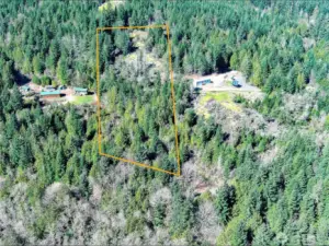 Approximate property lines facing West.