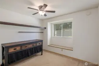 Second bedroom or craft room