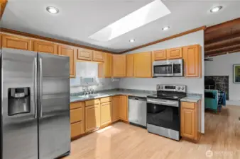 Lovely and fresh stainless appliances.
