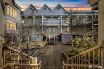 Welcome to Lincoln Creek in Prime Bellingham Location