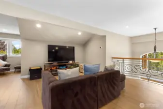 Bonus room / media room / game area in the upper loft