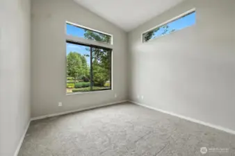 Nice large office/Den or extending living. 3/4 bath attached.