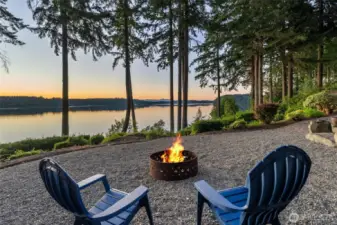 Imagine peaceful evenings here...