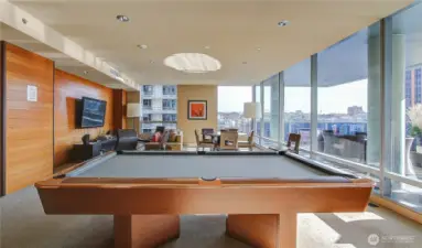 18th floor private owner amenities include game lounge, kitchen,outdoor patio and dog run