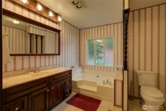 Primary bath with jetted tub.