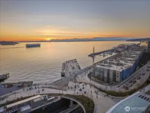 Beautiful 2 bedroom listing in the Waterfront landing condo just steps away from the water, pike place, and the new overlook walkway.