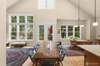 Large base for entertaining and gathering with peekaboo views of Puget Sound