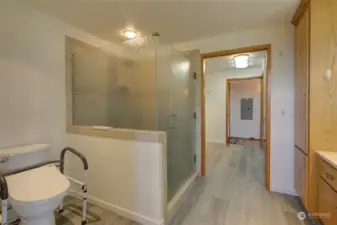 Main bath features a huge step in shower.