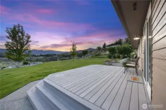 West facing views from the backyard