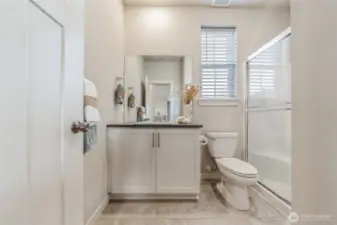 Main level Bathroom