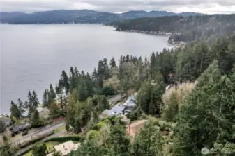 View of Lake Sammamish.