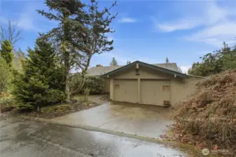Entrance to two car garage.