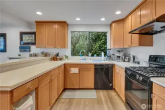 Another view of the kitchen.