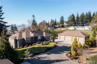 State of the art geothermal heating throughout the main home, attached 1052 square foot heated garage and the detached 1800 heated garage feet with it's own dedicated 115v service.  Plumbed for high usage welders, grinders, lifts, etc.