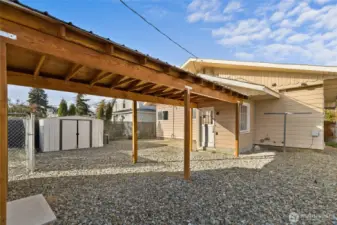 Covered Walkway between ADU and house
