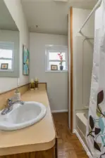 Full bathroom