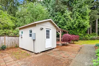 Are you seeking a work-from-home setup, an art studio, or a gaming space? This additional shed is equipped with electricity, insulation, and numerous outlets to accommodate all your needs.