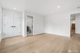 Bedroom4 -1