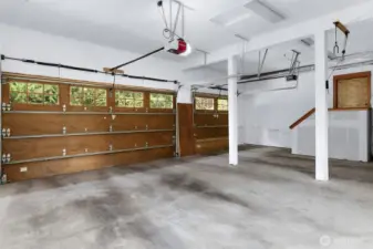 Spacious 3 car garage