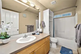 Downstairs Full Bedroom!