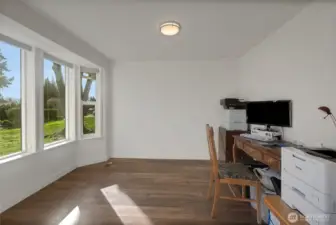 Office with Abundant Light