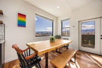 Dining area - with a view!