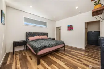 Primary suite with walk-in closet