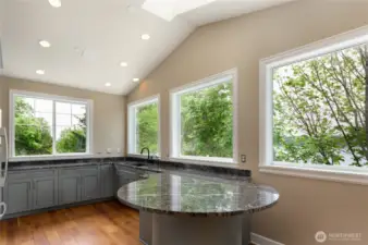 Lighthouse DADU kitchen with full deck ann views of the lake.