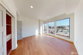 2nd bedroom