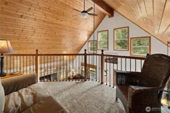 Sitting loft space