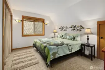 Upper level guest bedroom