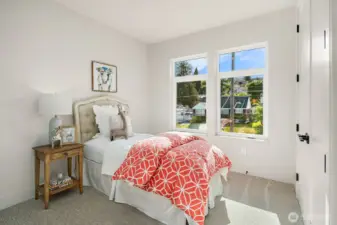 Bedroom #3 On the 2nd floor.