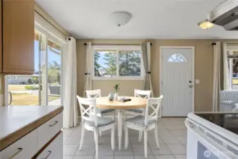 VIRTUALLY staged Dining area off the kitchen