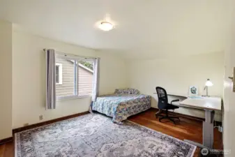 upstairs bedroom 1