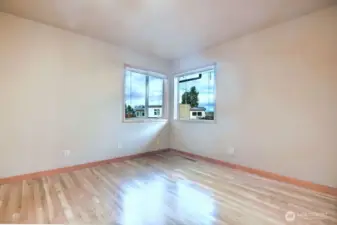 2nd bedroom main floor