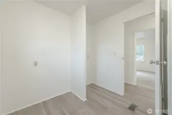Laundry/Mud Room