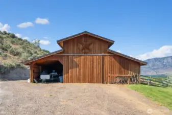 Custom Horse Barn