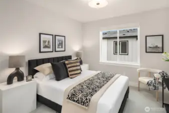 Comfortable secondary bedroom ideal for guests, family, or a home office.