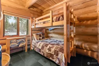 Bunkroom for extra guests