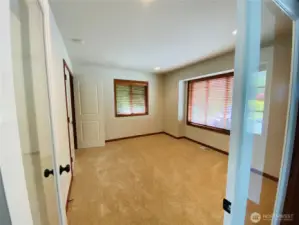 Bedroom w/French Doors