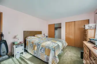 Upstairs spacious primary bedroom