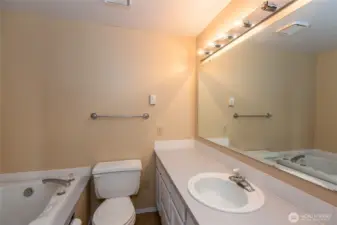 Primary bath