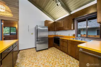 Kitchen all appliances stay