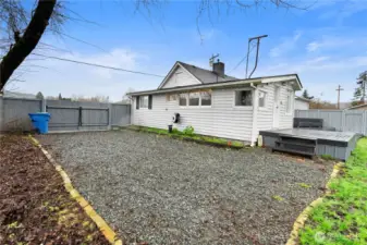 Great additional parking or RV parking!