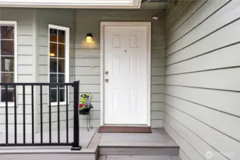 Recently updated front Trex deck