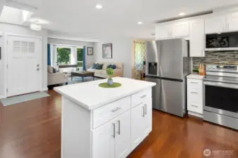 Open concept formal living/dining & kitchen