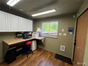 Plenty of natural light, A/C and a lot of cabinet space.