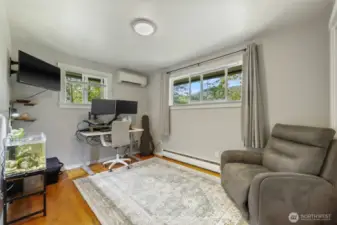 Additional main level bedroom